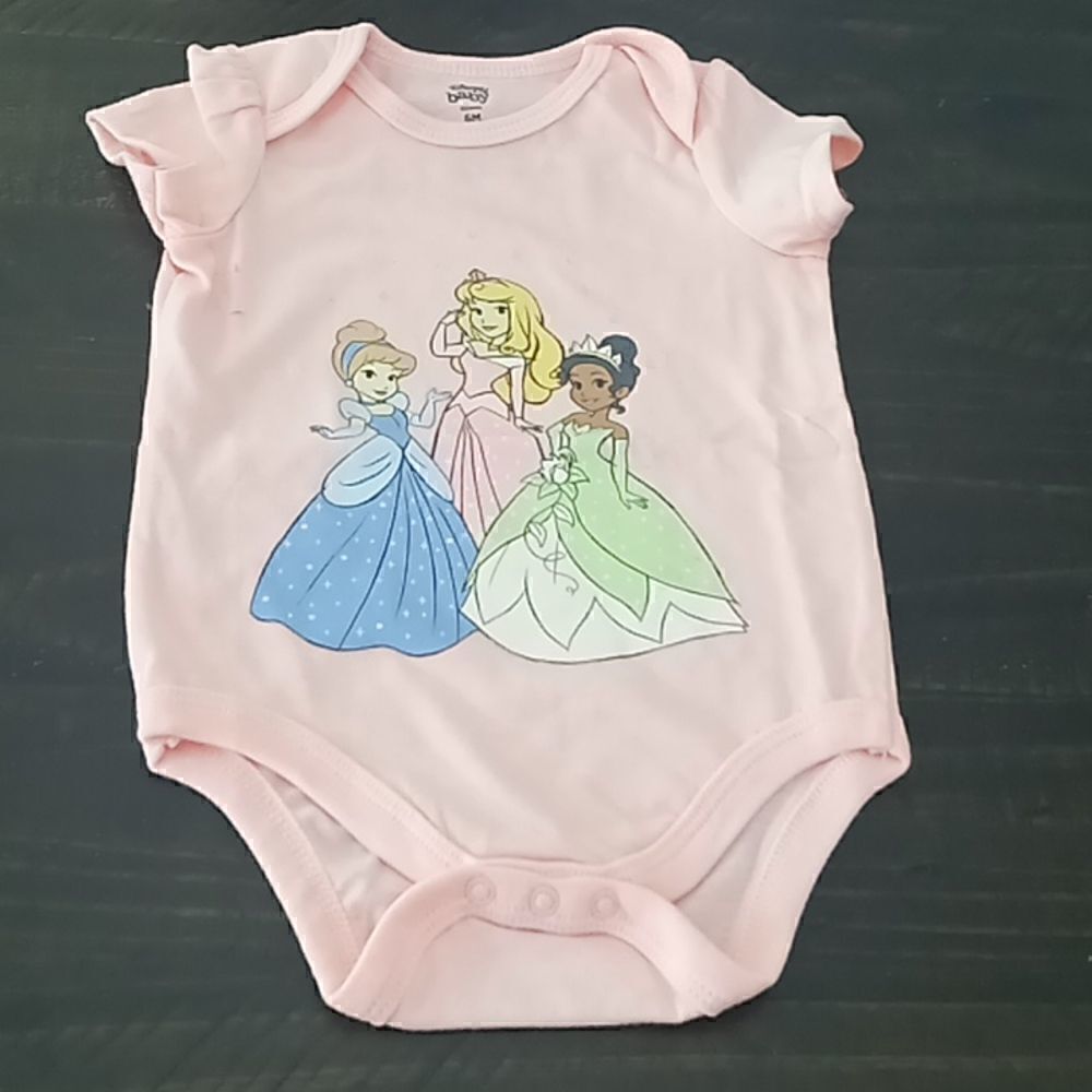 Okie dokie Disney onesie 6 months